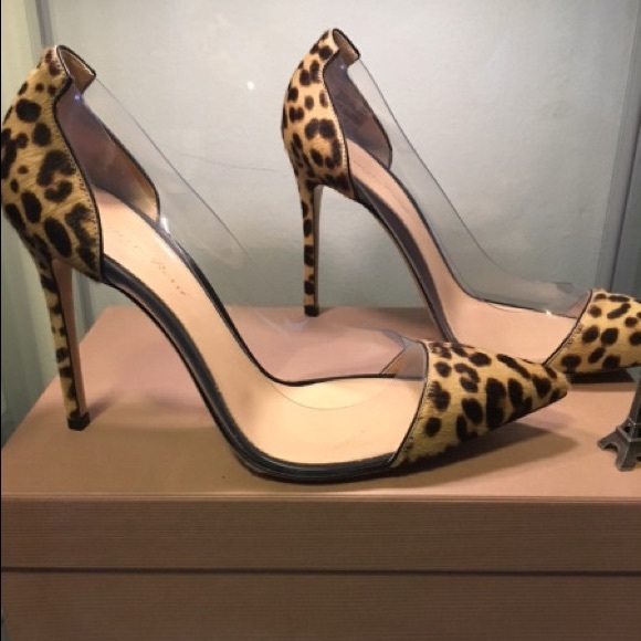 Gianvito Rossi Exotic Leopard Pony Hair Plexi Pump - Picture 2 of 9